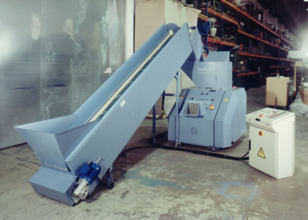 Herbold SMP profile and pipe granulator