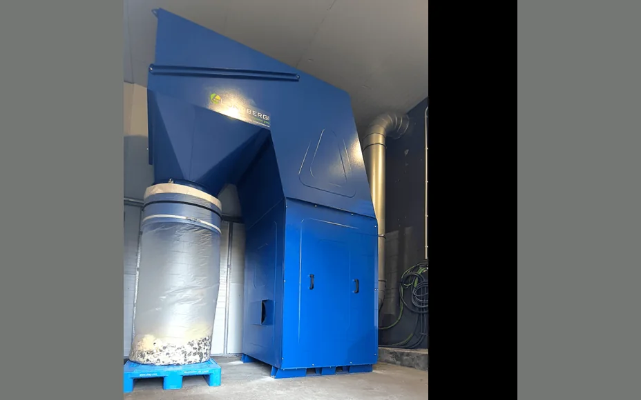 WasteTech 400 with TubeBag