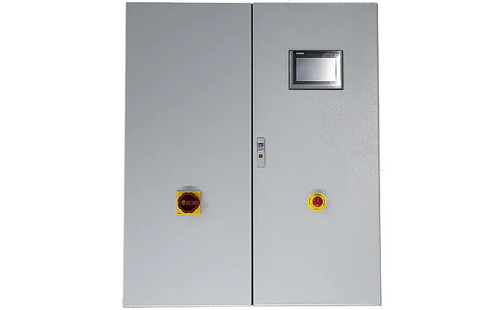 Large-scale solvent recovery installation
